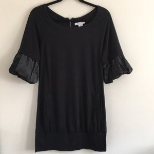 Black Short-Sleeved Dress